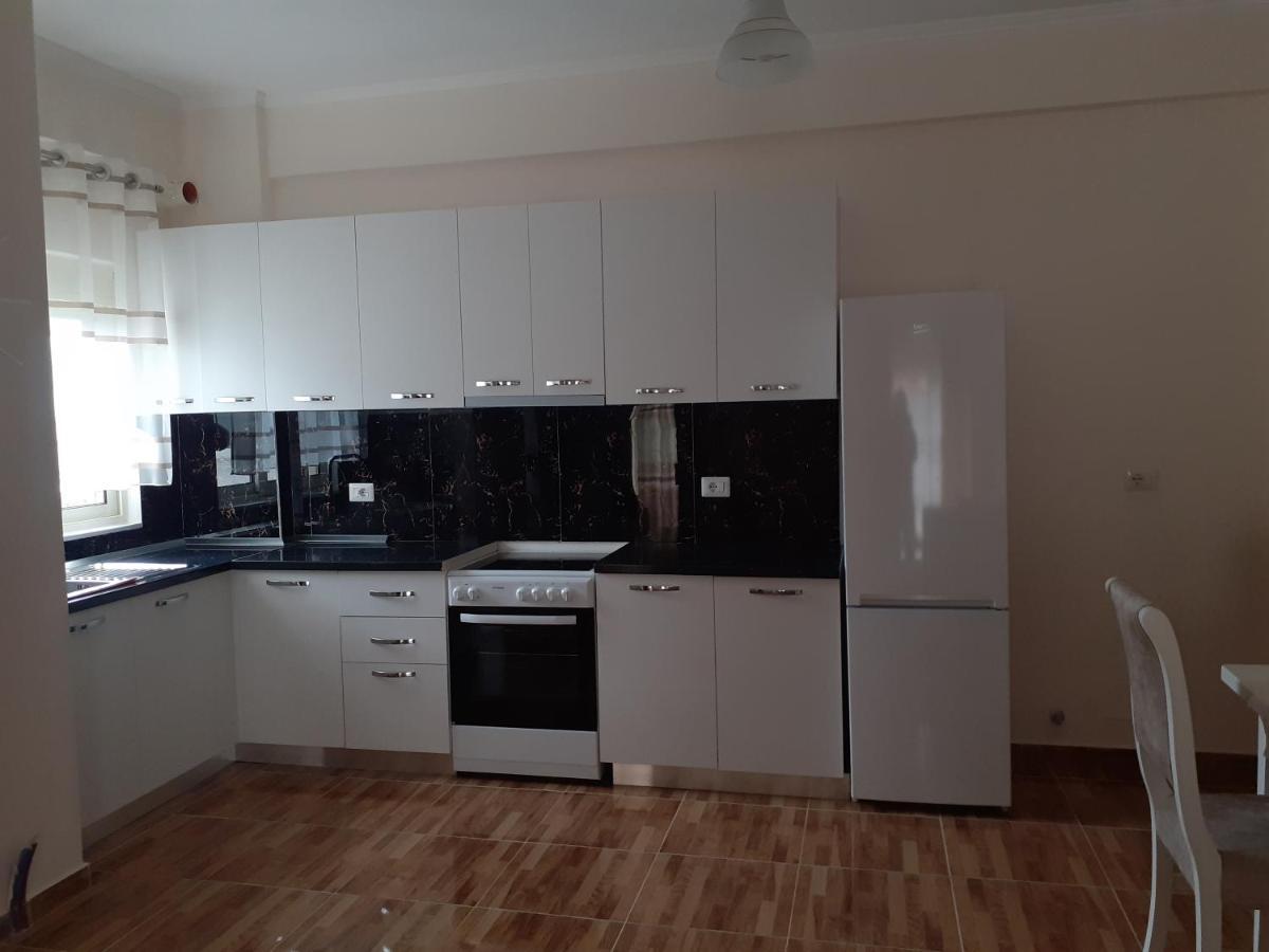 Drini Apartments Përmet Buitenkant foto