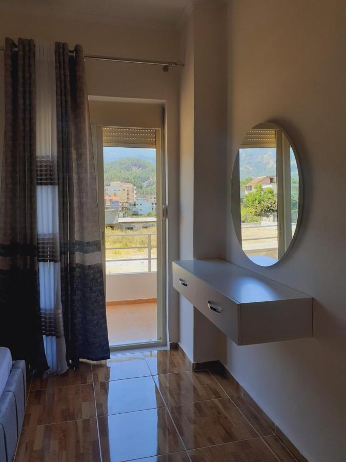 Drini Apartments Përmet Buitenkant foto